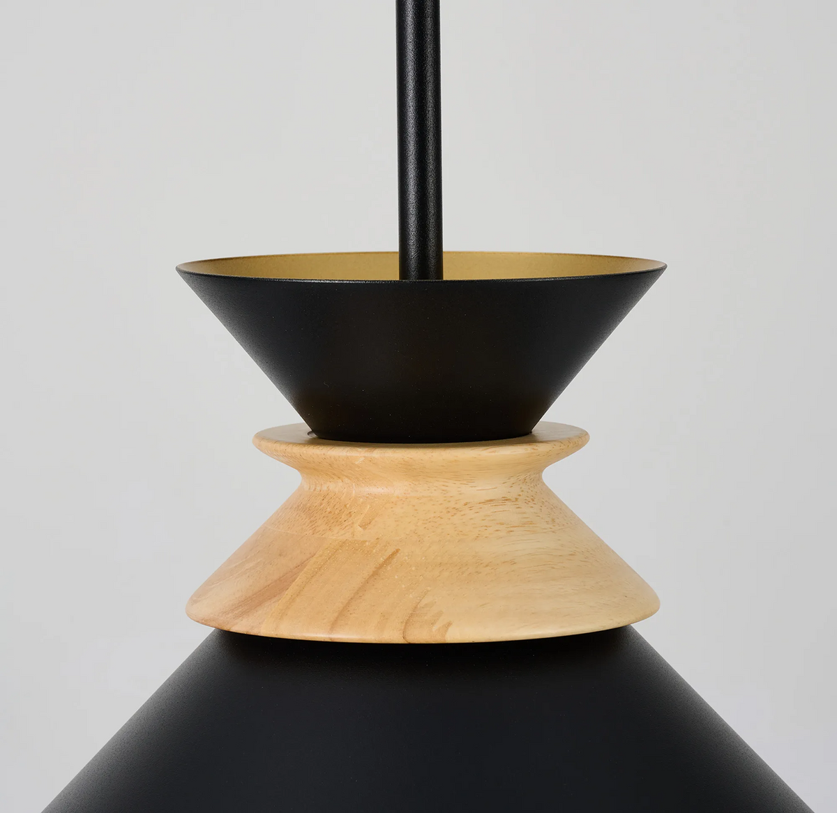 Cargan Single Drop Pendant in Satin Black