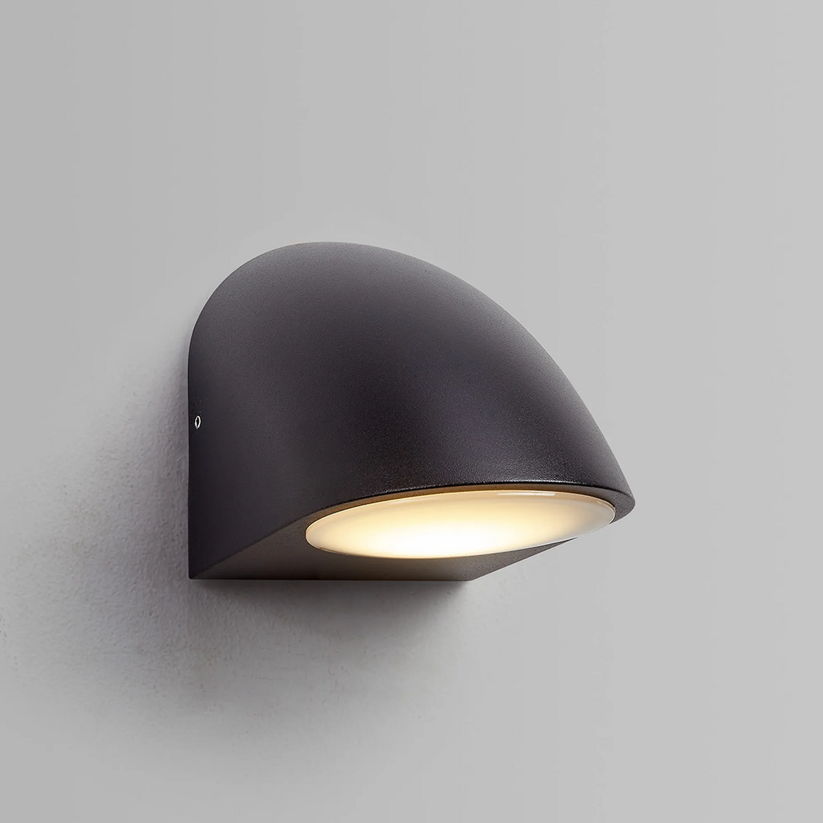 Kelso IP54 Exterior Wall Light in Matt Black