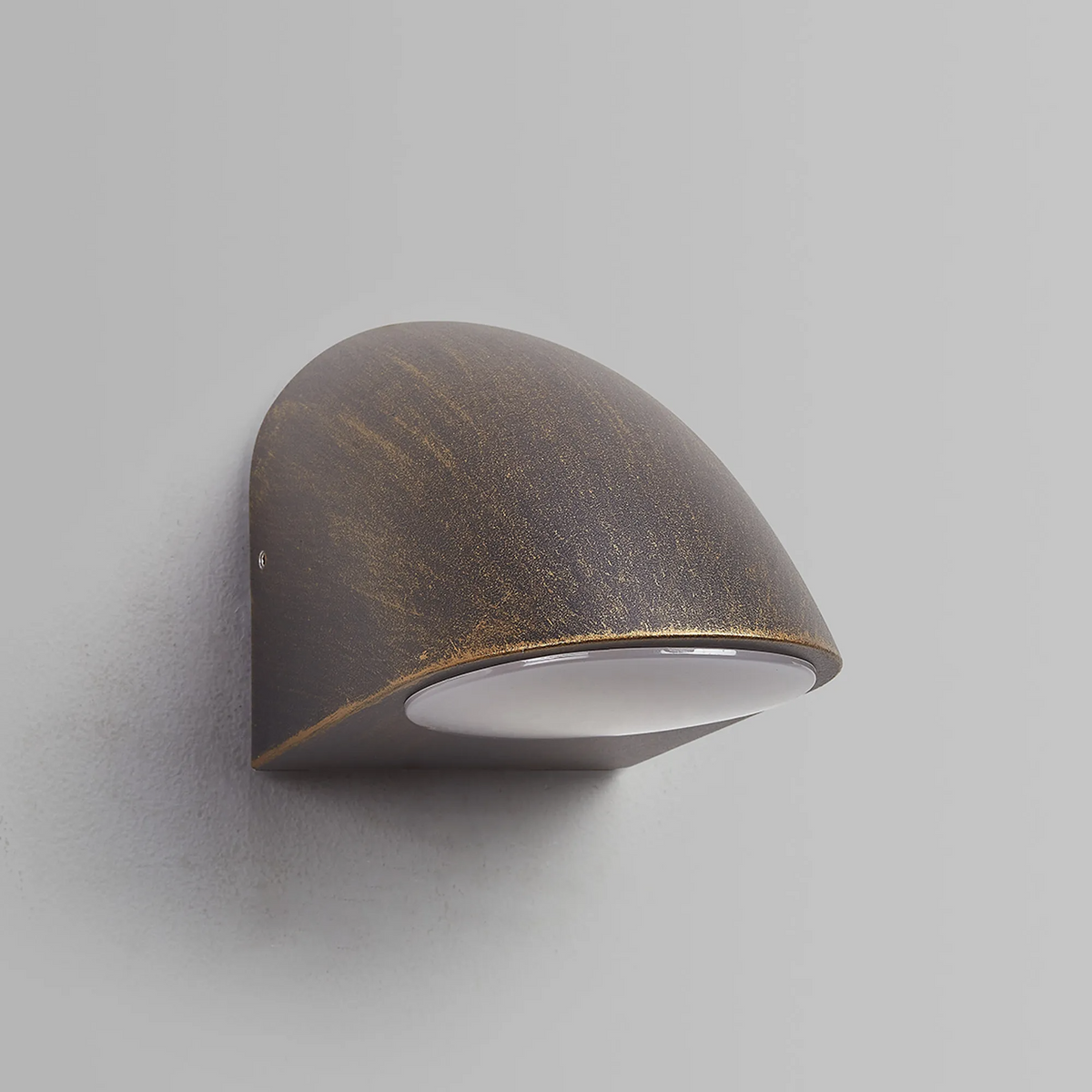 Kelso IP54 Exterior Wall Light in Black & Brushed Gold
