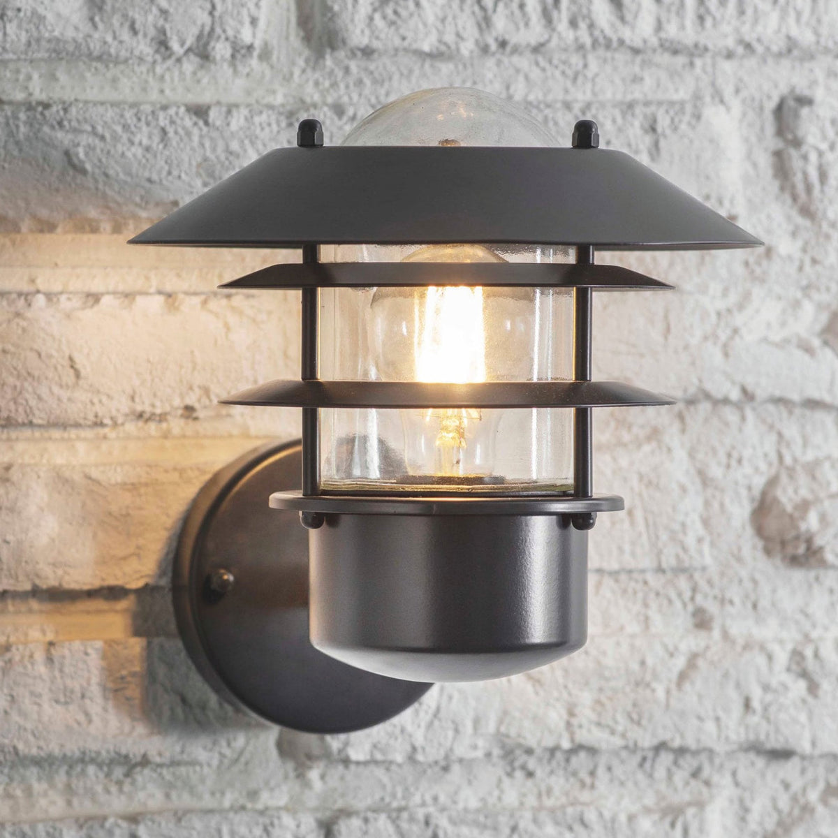 Strand Exterior Wall Light in Carbon