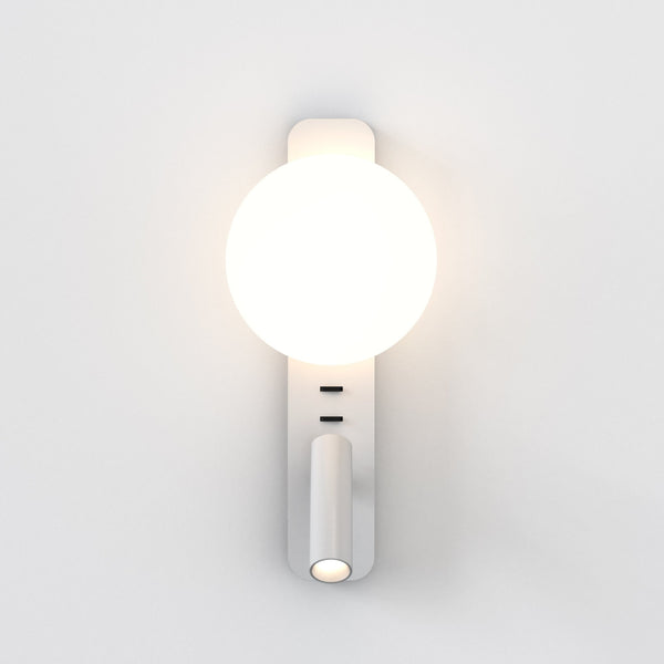 Zeppo Wall Reader Light in Matt White