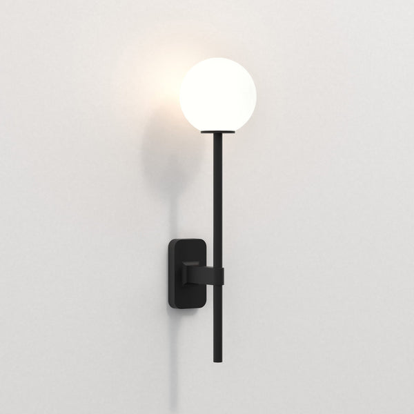 Tacoma IP44 Single Grande Wall Light in Matt Black