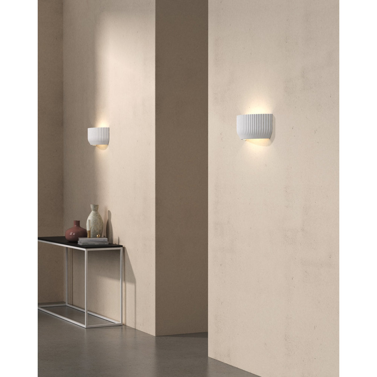 Blend Wall Light in White Plaster