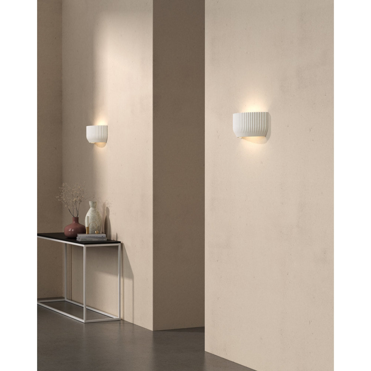 Blend Wall Light in White Plaster