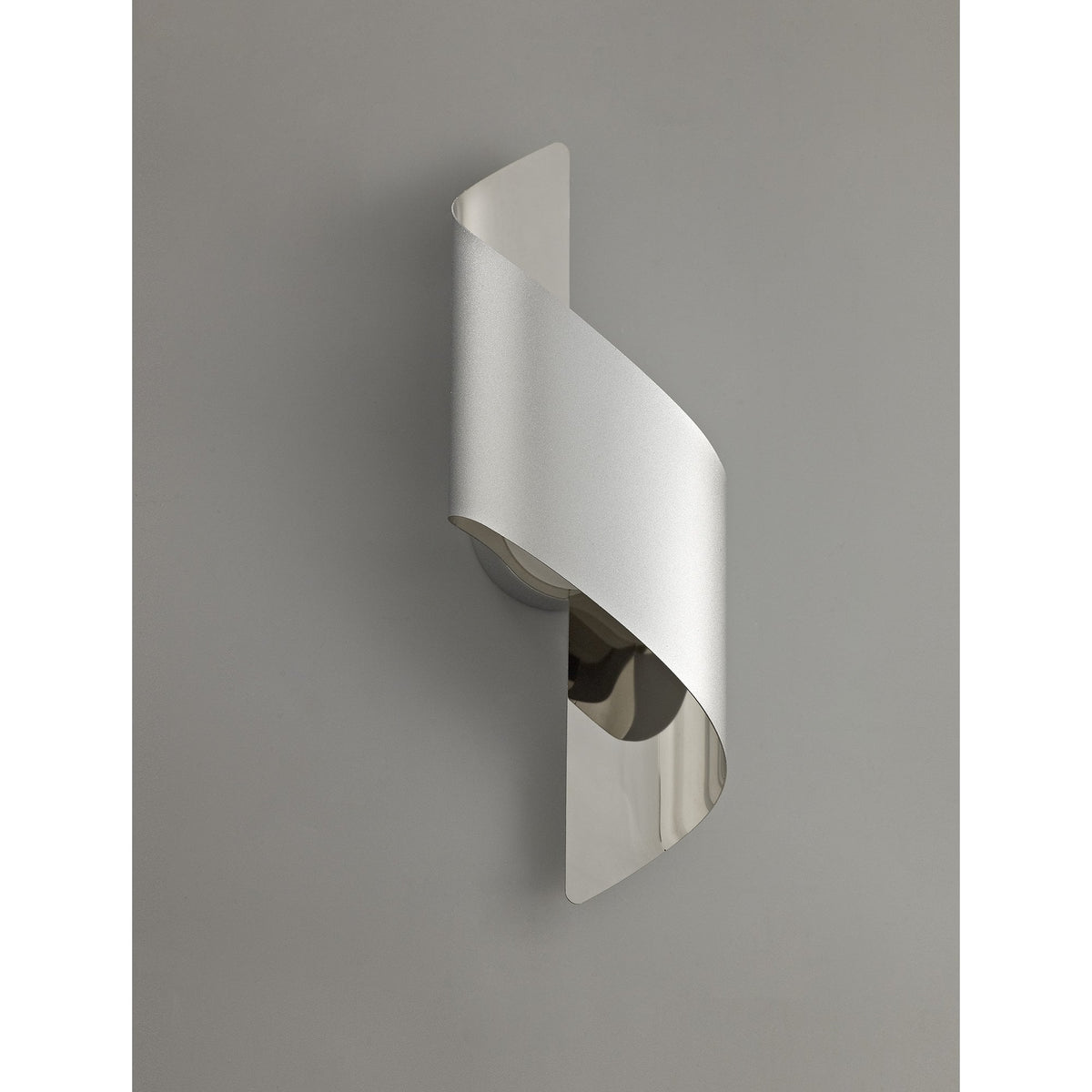 Fincham Small 8w LED Wall Light in Silver & Polished Chrome