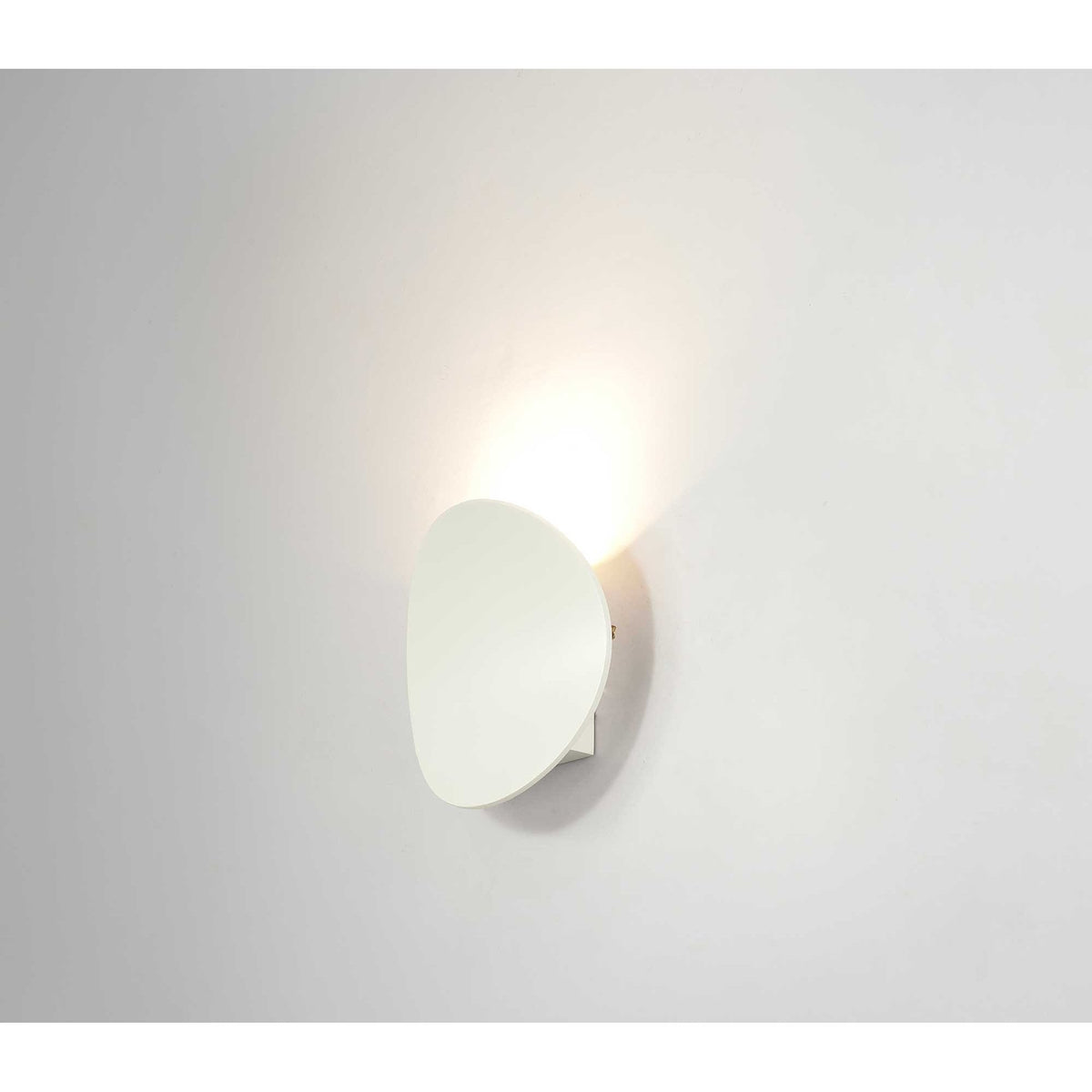 Hartland 6W LED IP54 Wall Light in Sand White