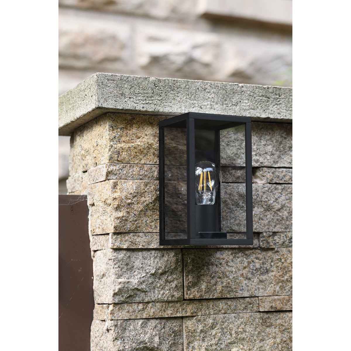 Meavy IP54 Outdoor Wall Light in Graphite Black