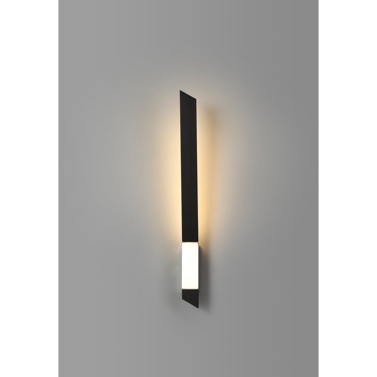 Shebbear 8W LED Wall Light in Sand Black & Satin Nickel
