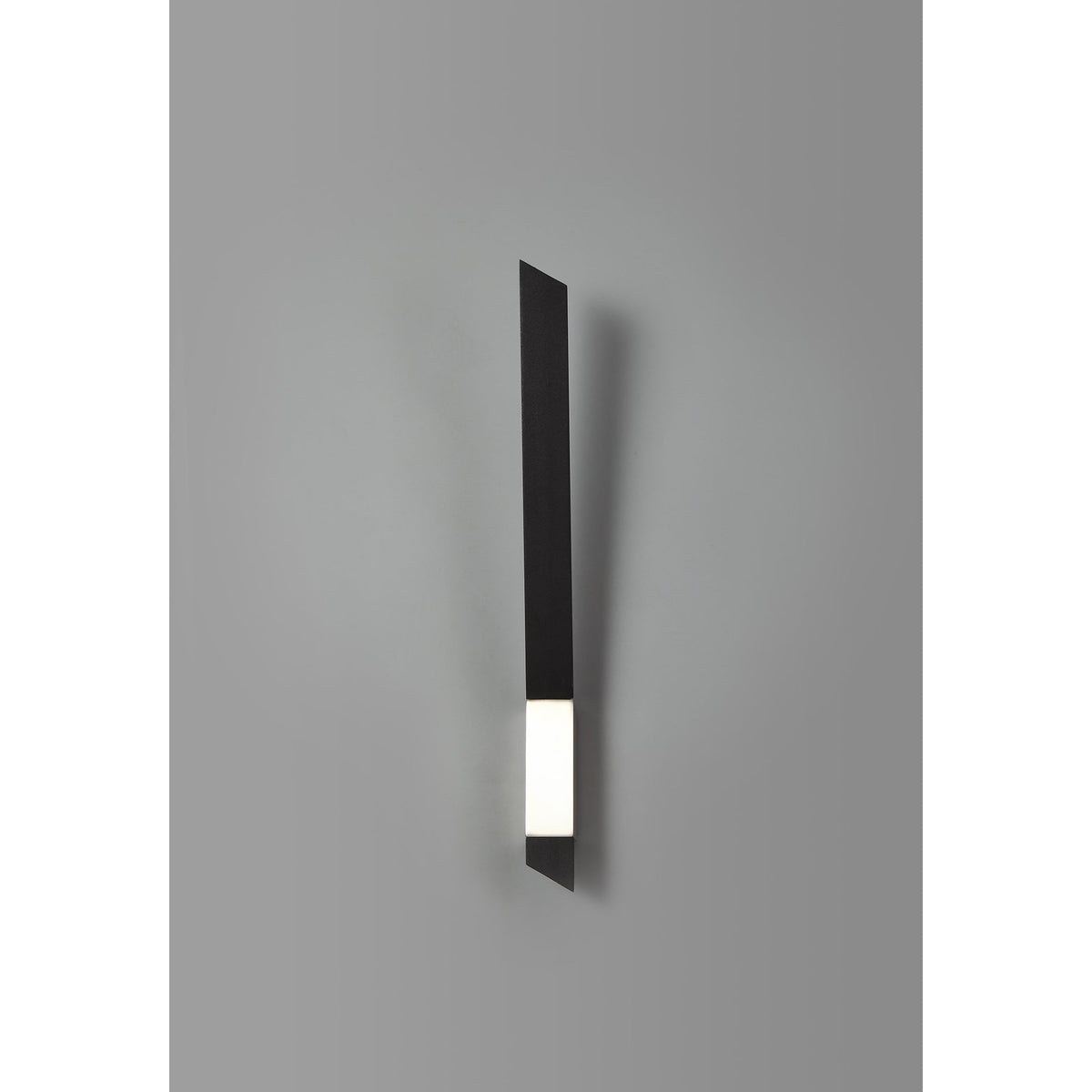 Shebbear 8W LED Wall Light in Sand Black & Satin Nickel