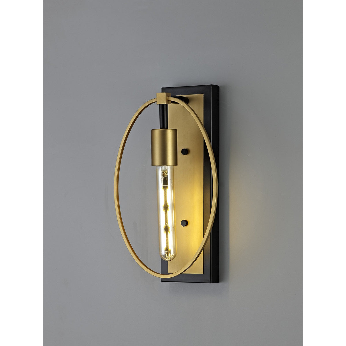 Hallsands Wall Light in Sand Gold and Matt Black