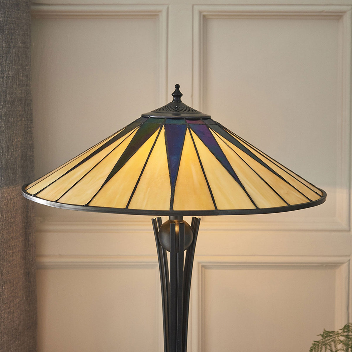 Dark Star Tiffany Glass Large Table Lamp