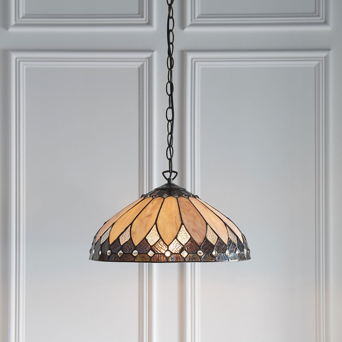Brooklyn Tiffany Medium Pendant Light