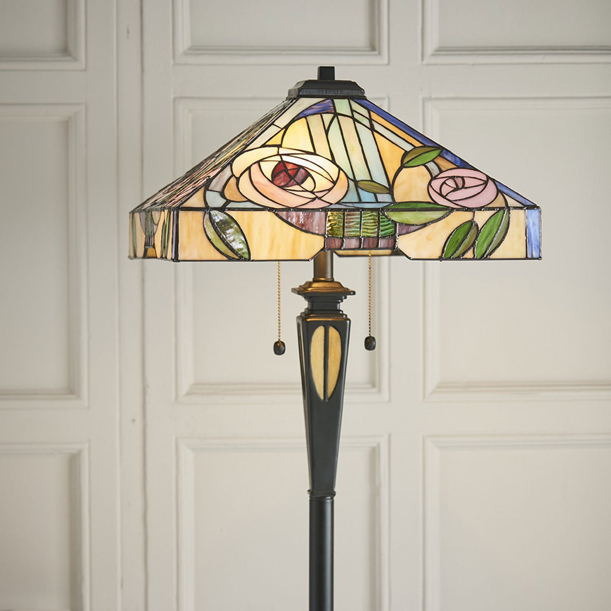 Willow Tiffany Glass Floor Lamp