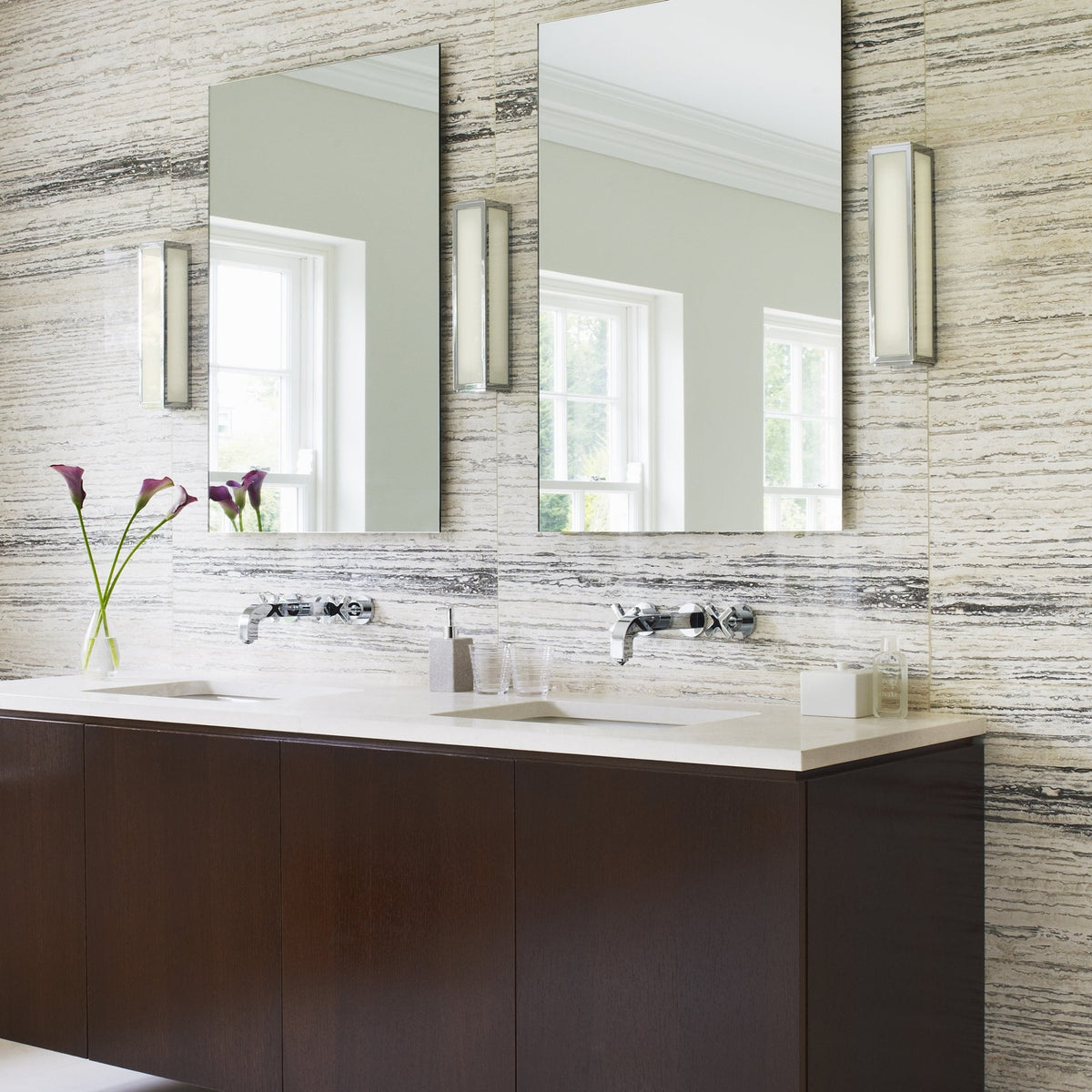 Mashiko 360 IP44 Classic Wall Light in Chrome