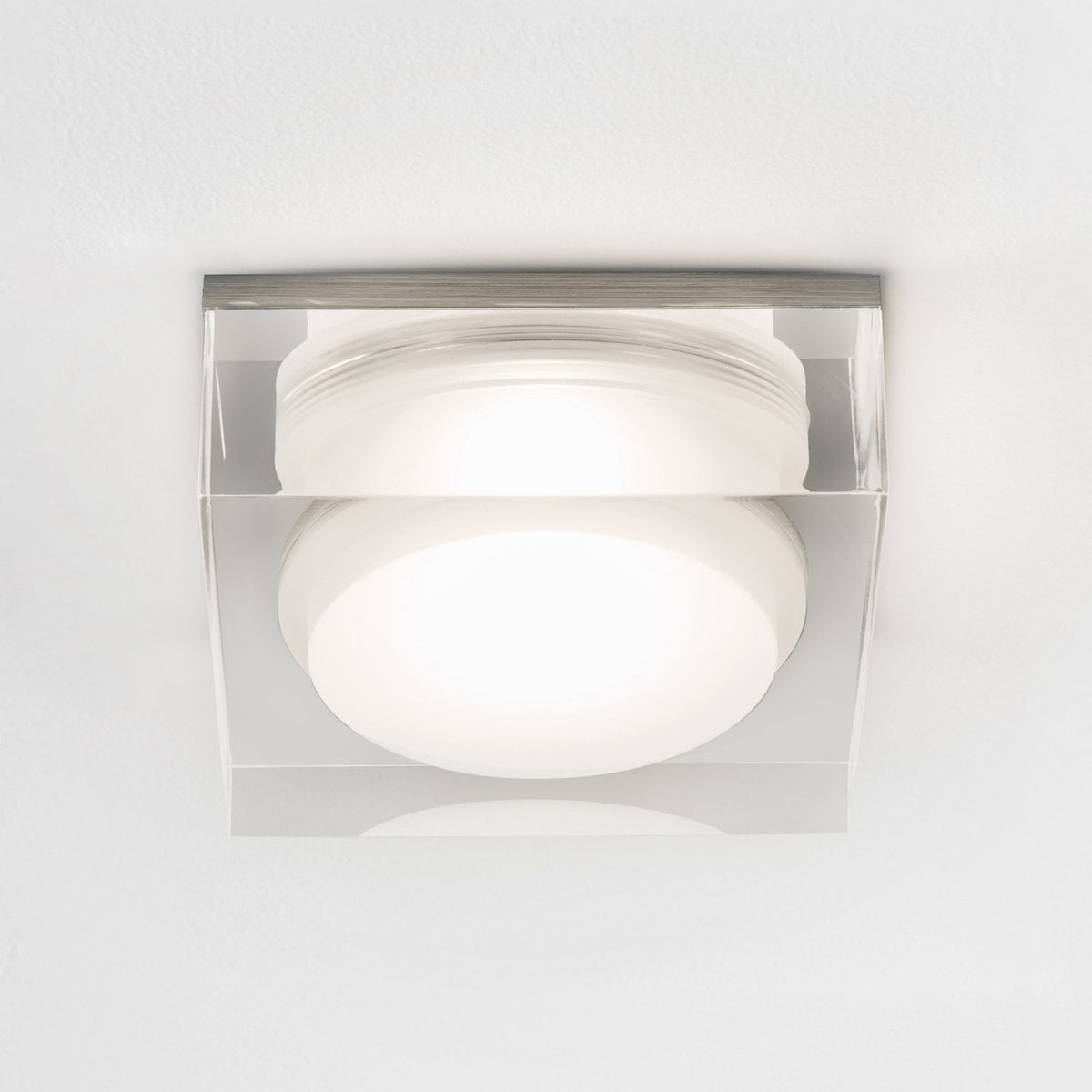 Vancouver 90 Round 6w LED IP44 Bathroom Downlight