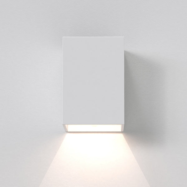 Oslo 100 LED IP65 Exterior Wall Light in White