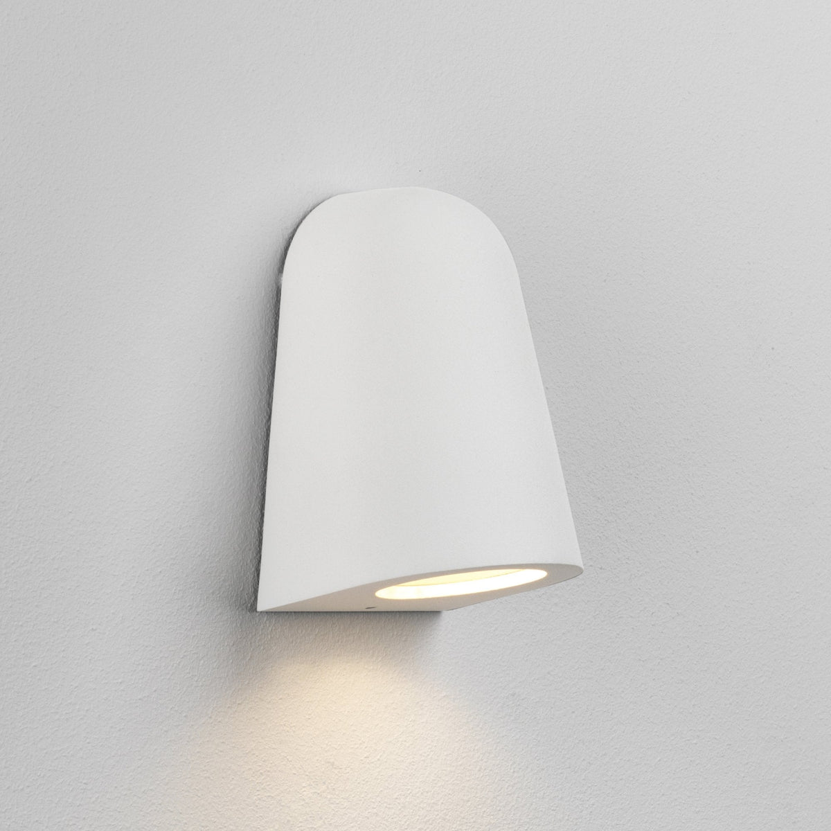 Mast IP65 White Exterior Wall Light