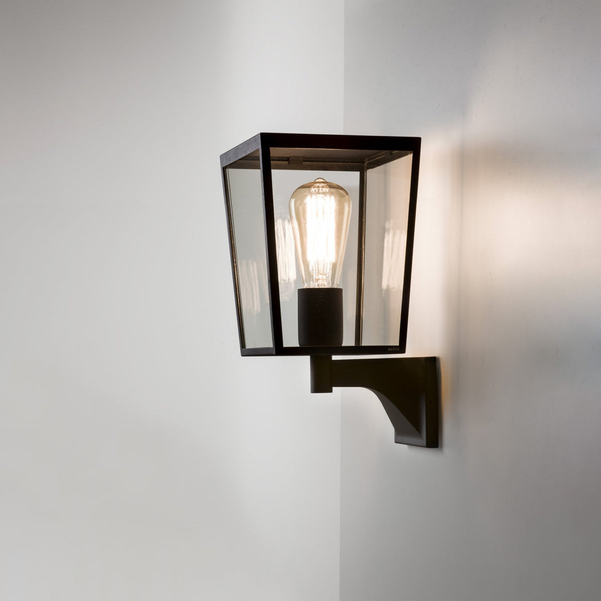 Farringdon Black IP44 Exterior Wall Light