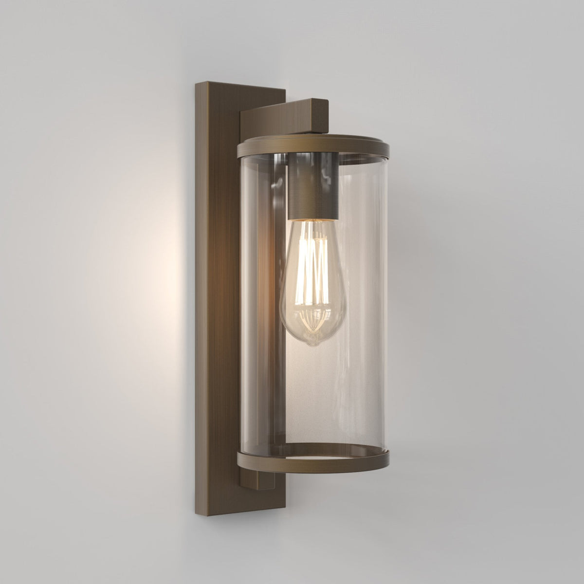 Pimlico 400 Exterior Wall Light in Bronze