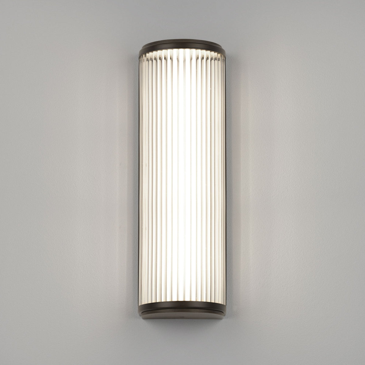 Versailles 400 IP44 Phase Dimmable Wall Light in Bronze