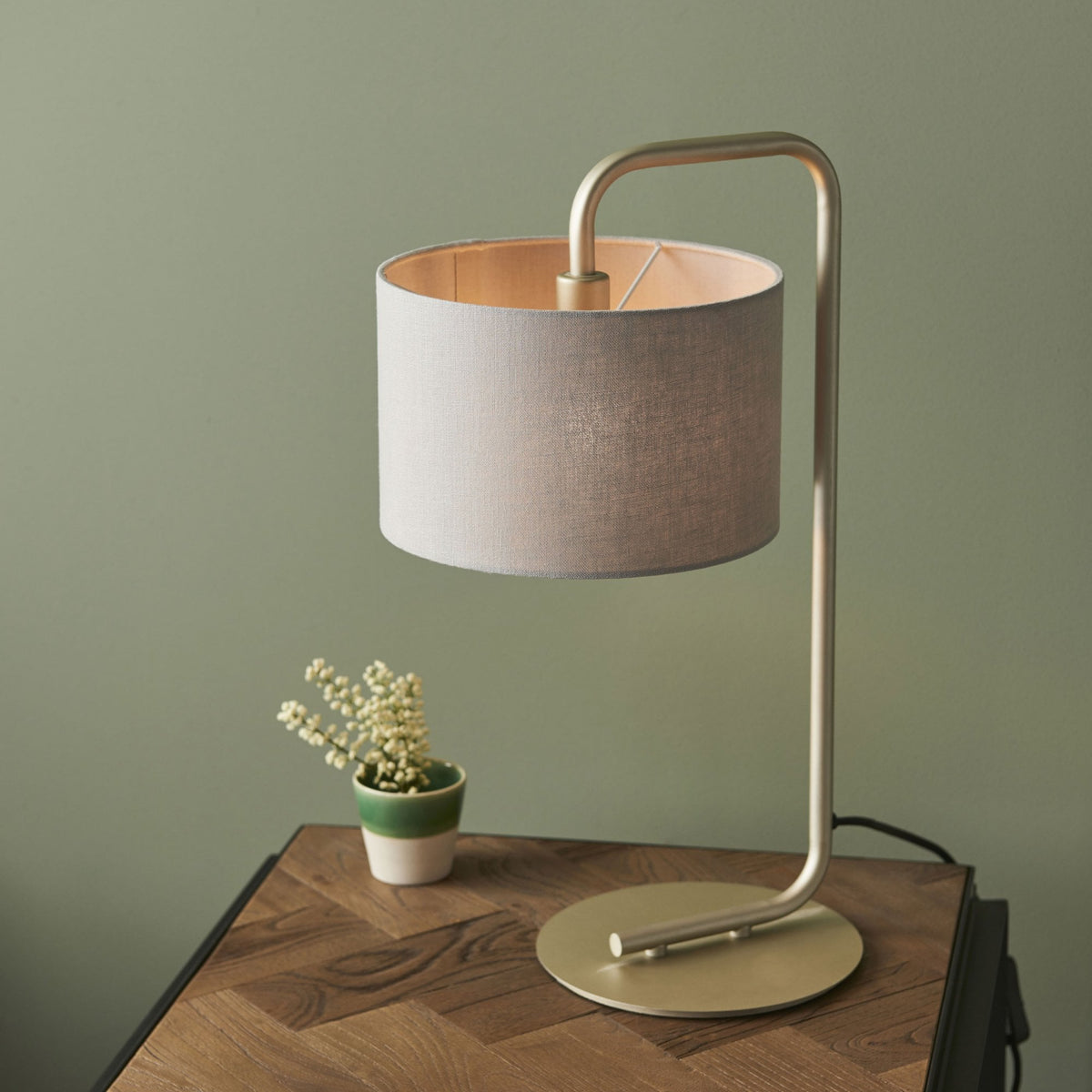 Landis Table Lamp in Satin Champagne