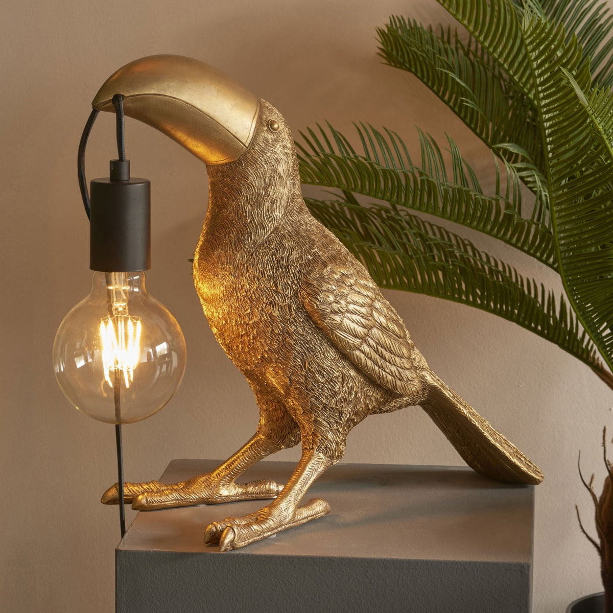 Toucan Table Lamp in Vintage Gold