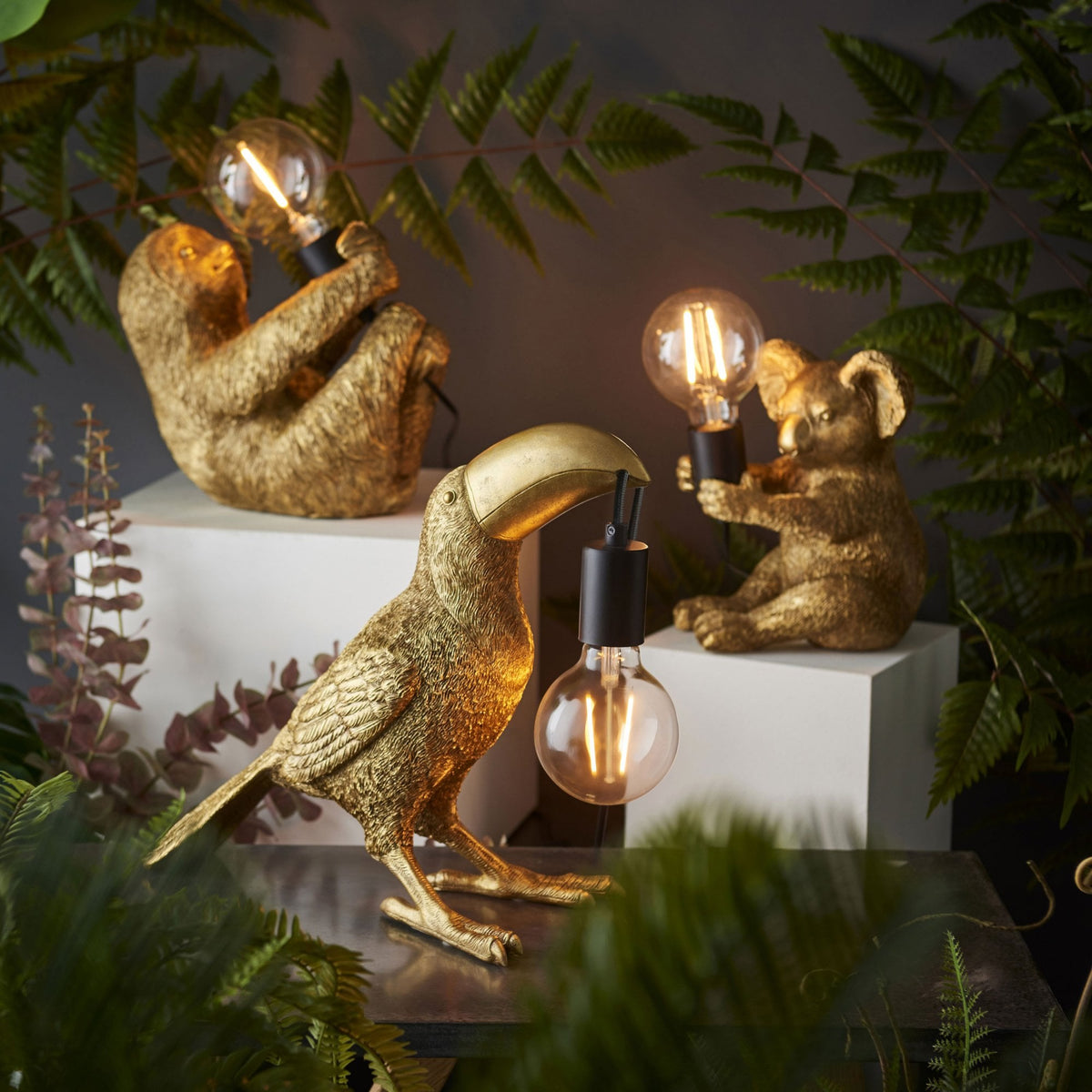 Sloth Table Lamp in Vintage Gold
