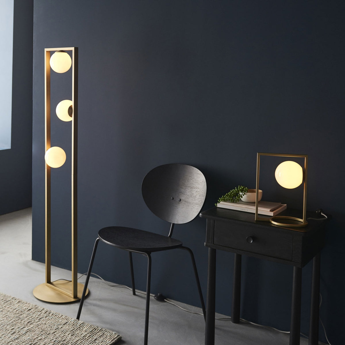 Teo Geometric Floor Lamp in Brushed Gold