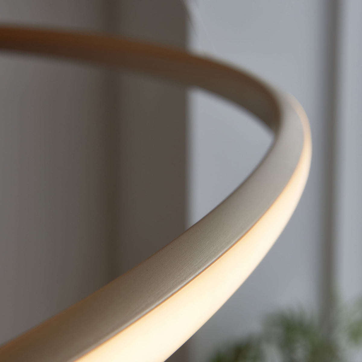 Broadwindsor XL Spiral LED Pendant in Gold