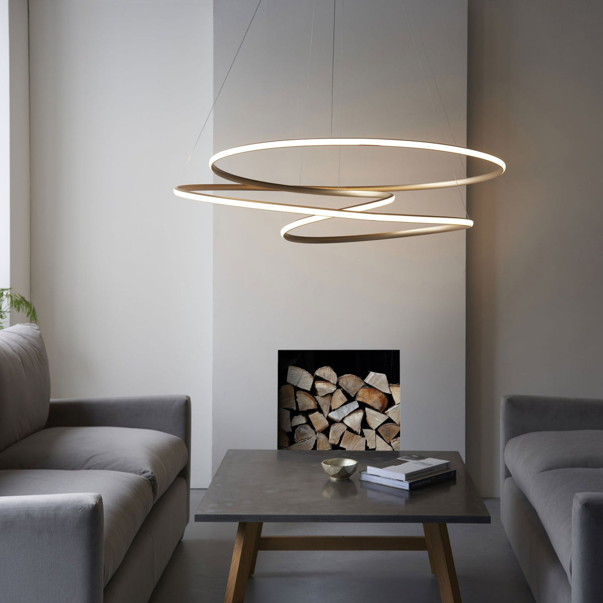 Broadwindsor XL Spiral LED Pendant in Gold