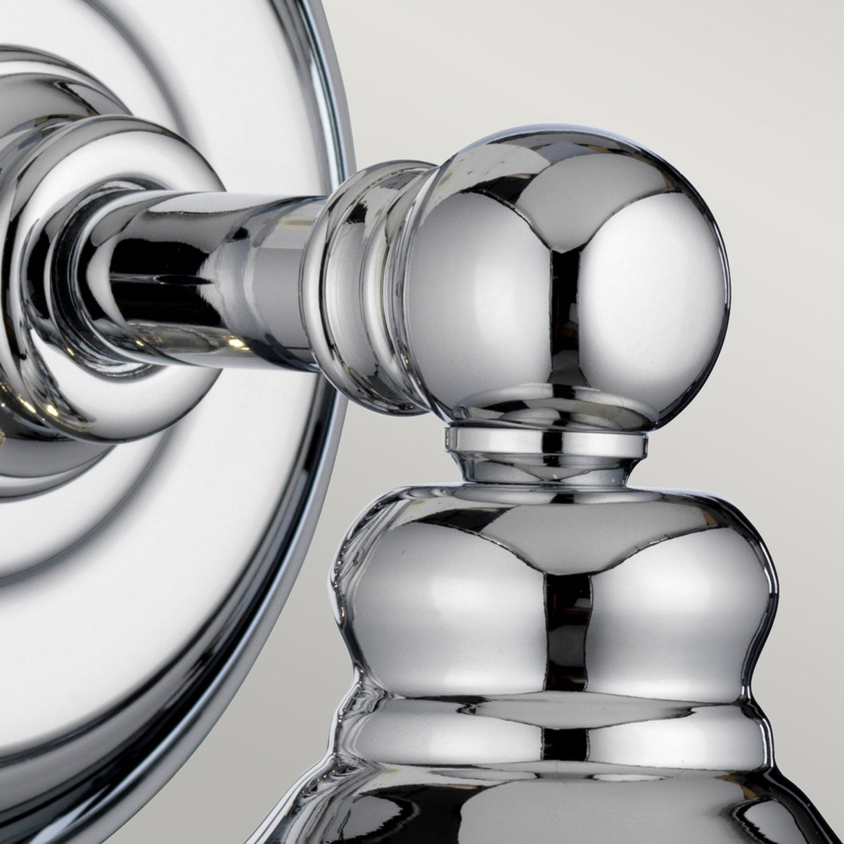 Keynes IP44 Single Lamp Wall Light in Polished Chrome