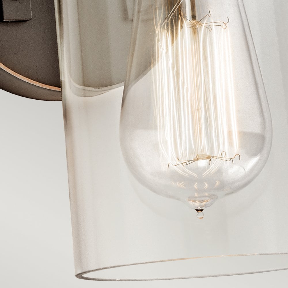 Brinley Single Wall Light in Olde Bronze