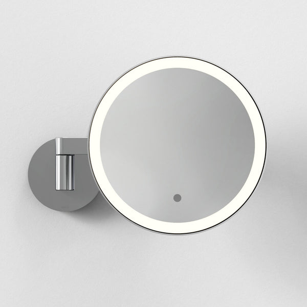 Nagoya IP44 Switched Round Illuminated Magnifying Mirror in Polished Chrome