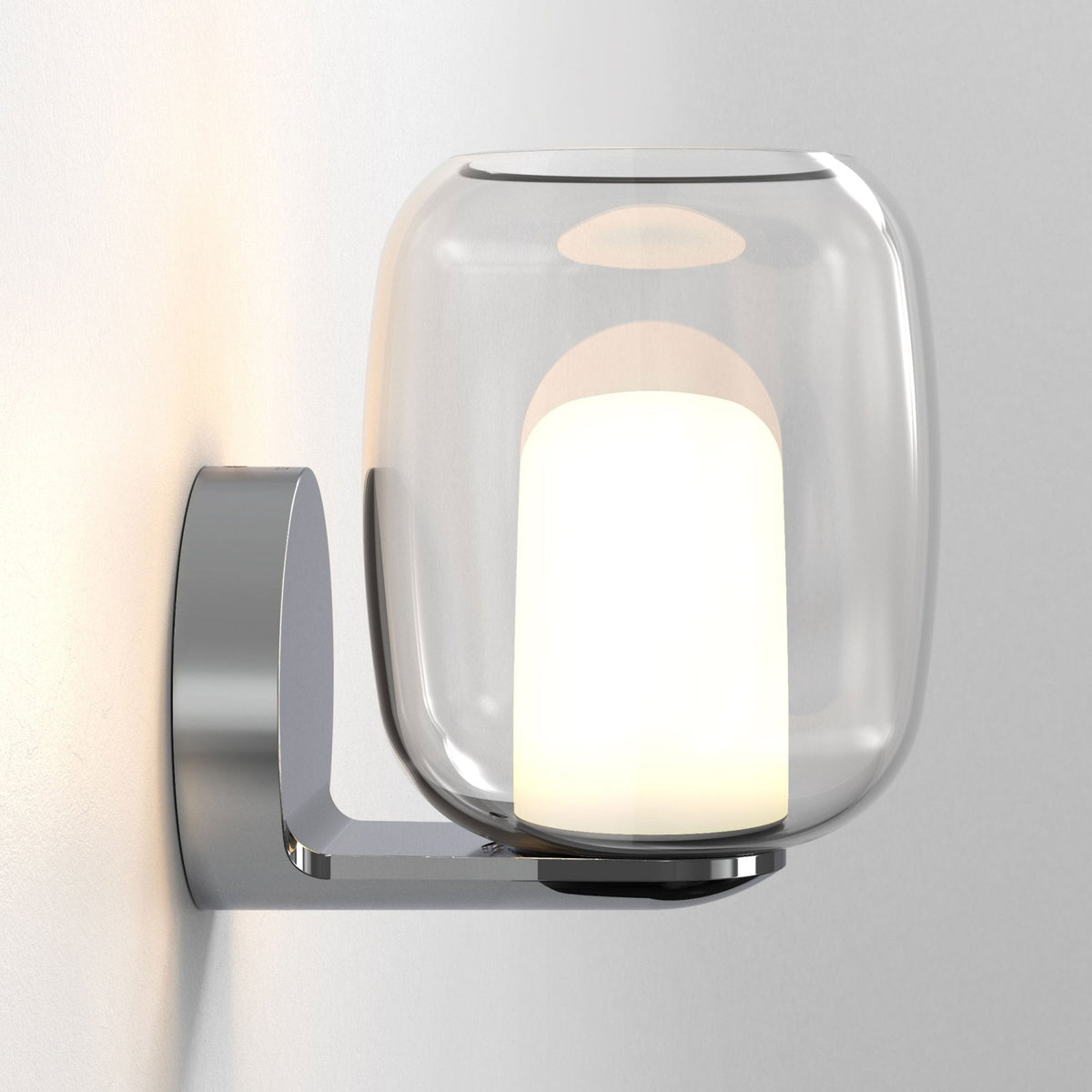 Aquina IP44 Bathroom Wall Light in Polished Chrome