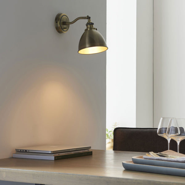 Franklin Single Wall Light in Antique Brass Finish