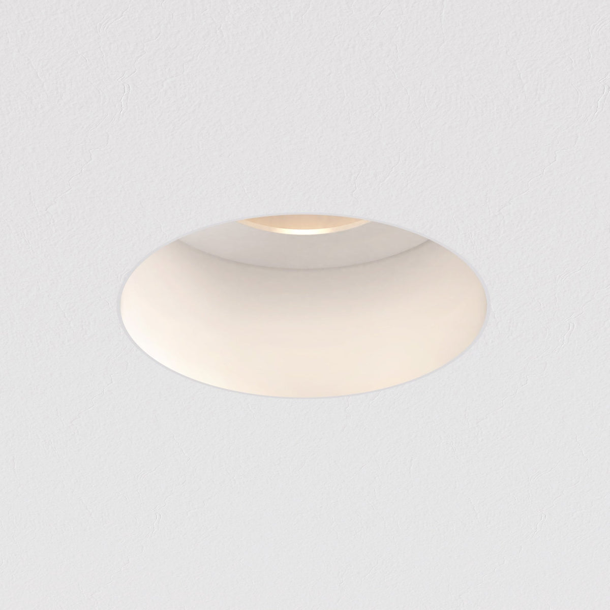 Trimless Mini Round Downlight in Matt White
