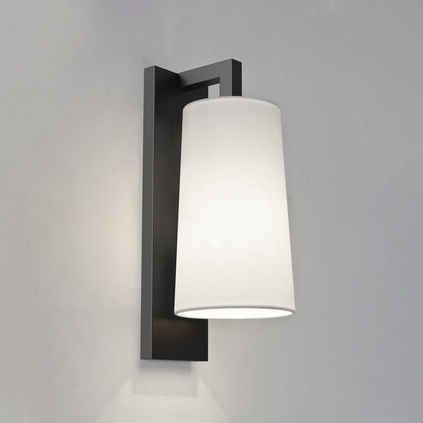 Lago 280 IP44 Wall Light in Matt Black