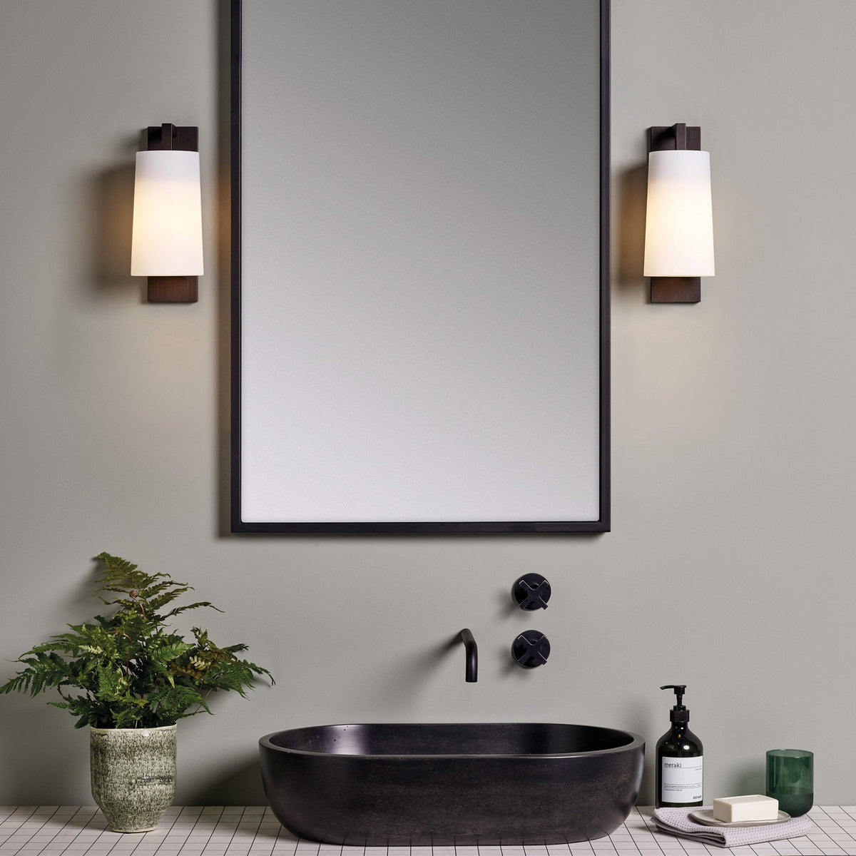 Lago 280 IP44 Wall Light in Matt Black