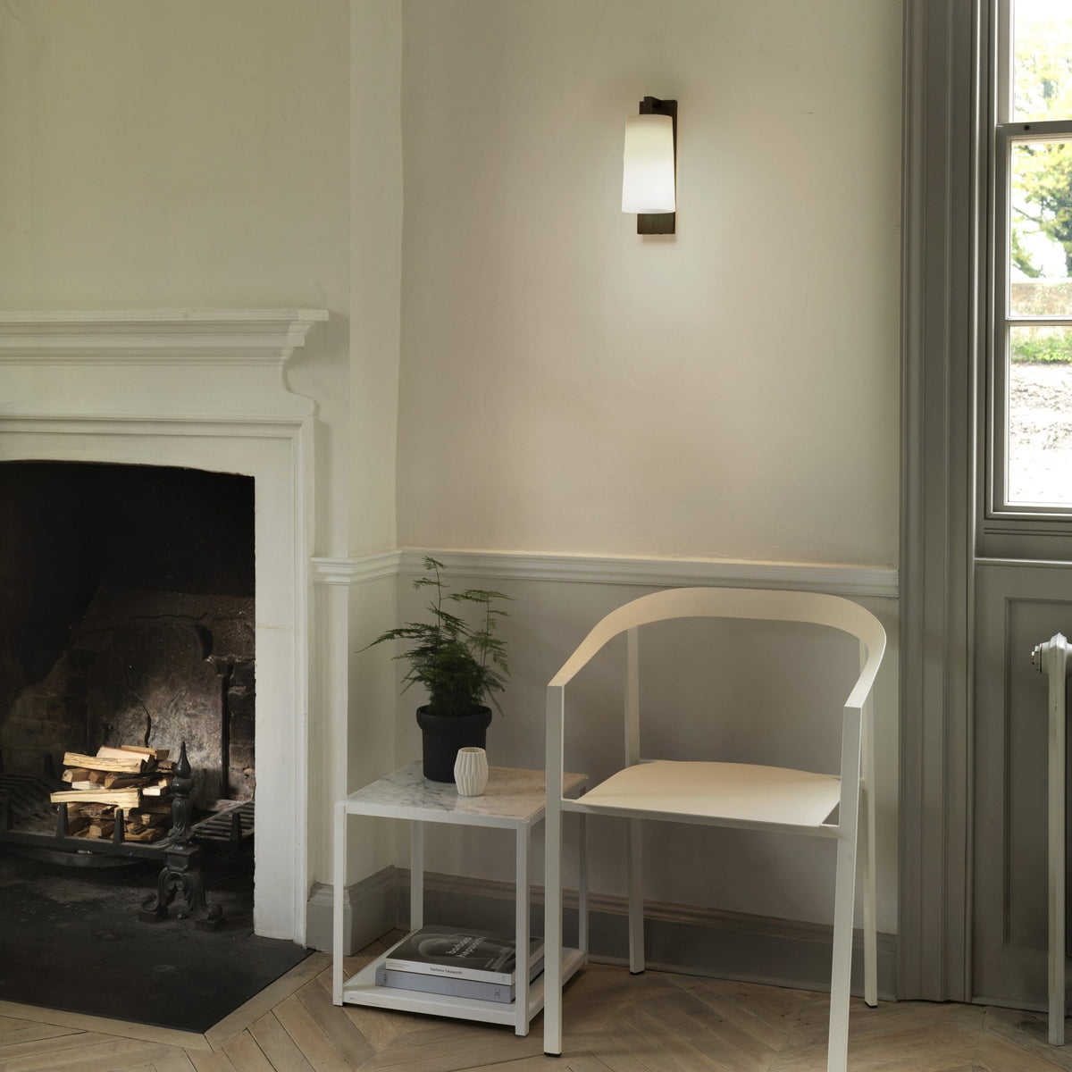 Lago 280 IP44 Wall Light in Matt Black