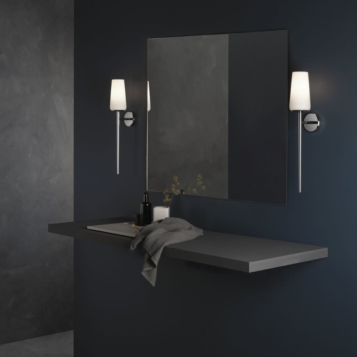 Beauville IP44 Wall Light in Polished Chrome