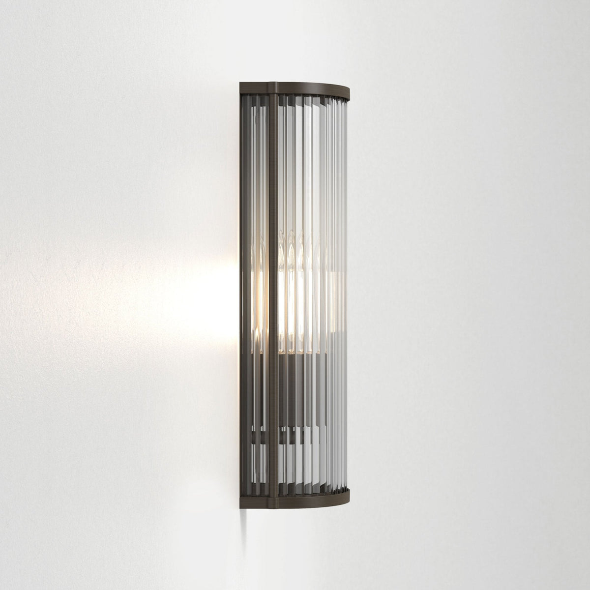 Avignon Round 375 Wall Light in Bronze