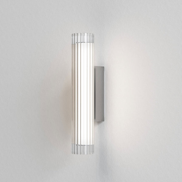 io 420 LED IP44 Wall Light in Polished Chrome