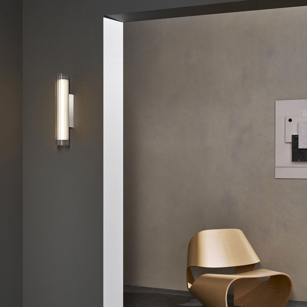 io 420 LED IP44 Wall Light in Polished Chrome
