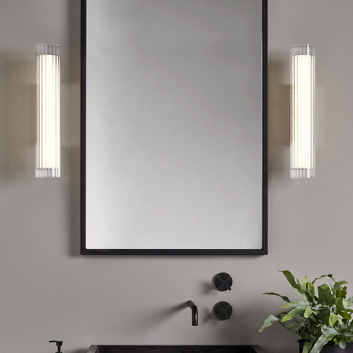 io 420 LED IP44 Wall Light in Polished Chrome