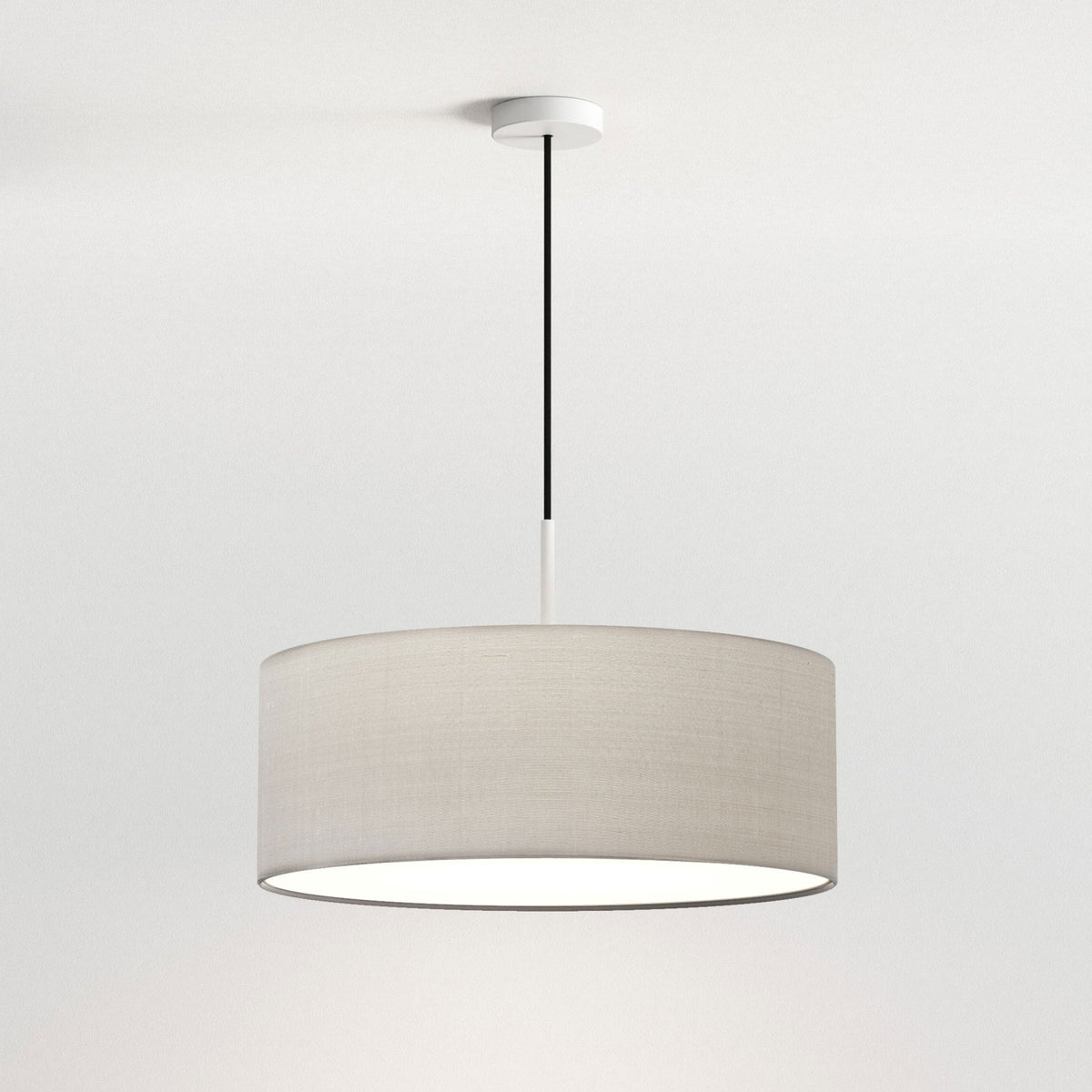 Cambria 500 Shade in Putty