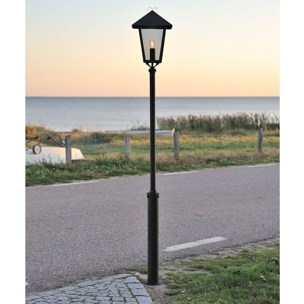 Benu 254cm IP23 Black Post Light with Black Taurus Pole