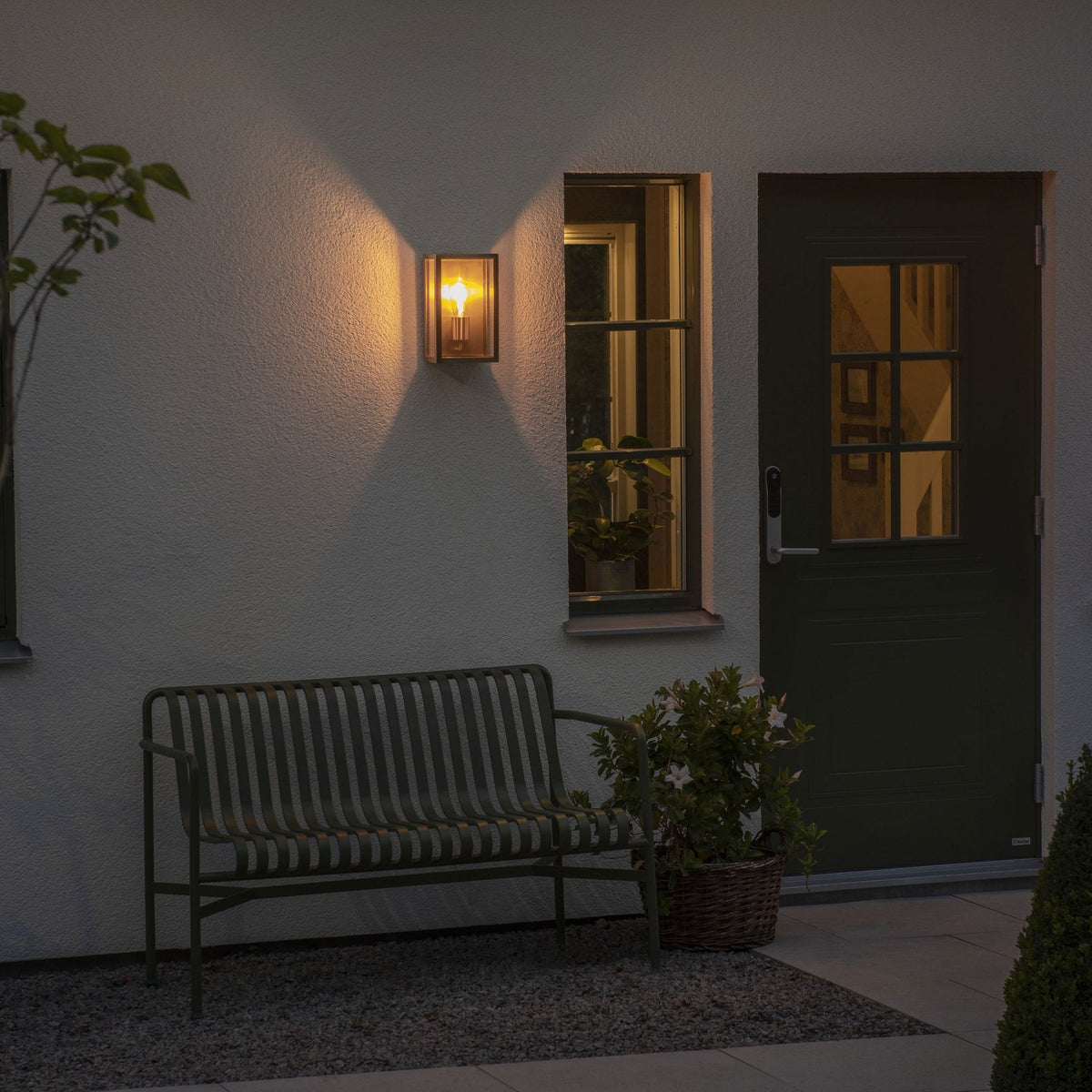 Carpi Medium IP44 Exterior Wall Light in Brass