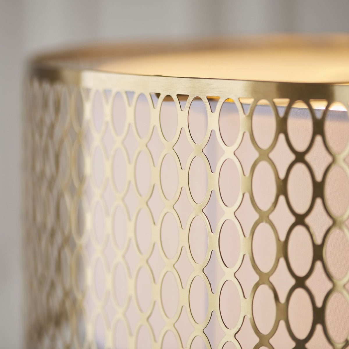 Cordero 3lt Pendant in Gold with White Inner Shade