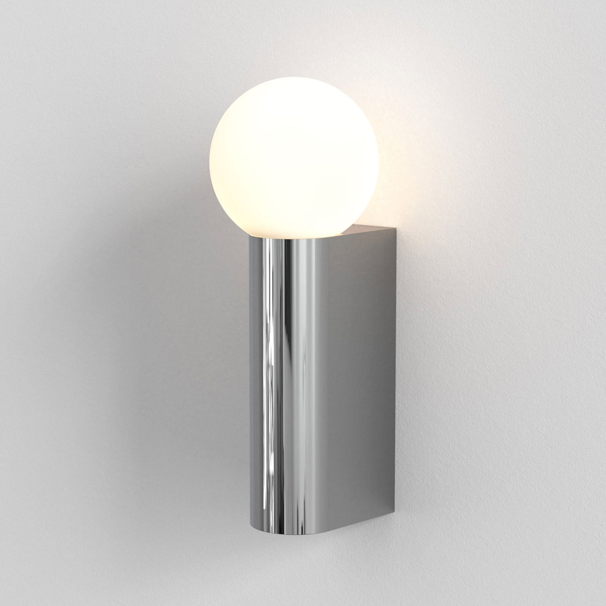 Ortona Single IP44 Bathroom Wall Light in Polished Chrome