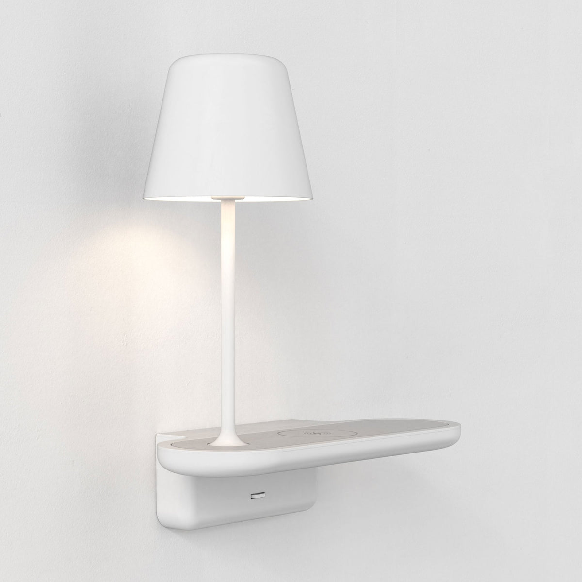 Ito Wireless and USB Charging Wall Reading Light in Matt White